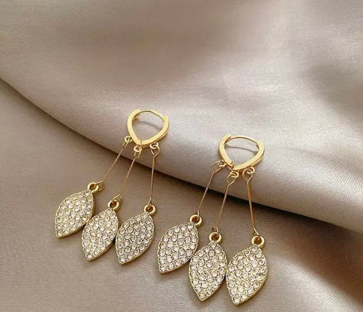 Iced Leaves Danglers