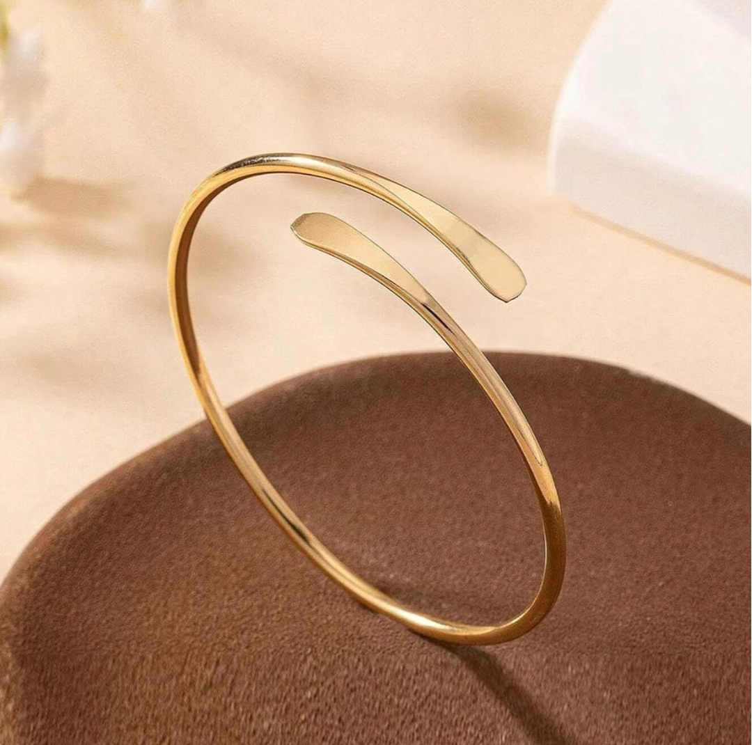 Minimal Wrap Bracelet