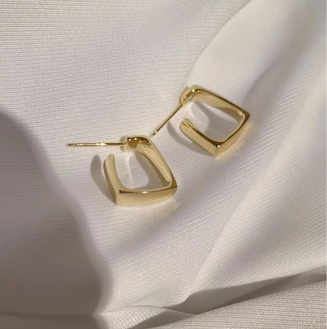 Half Cube Studs