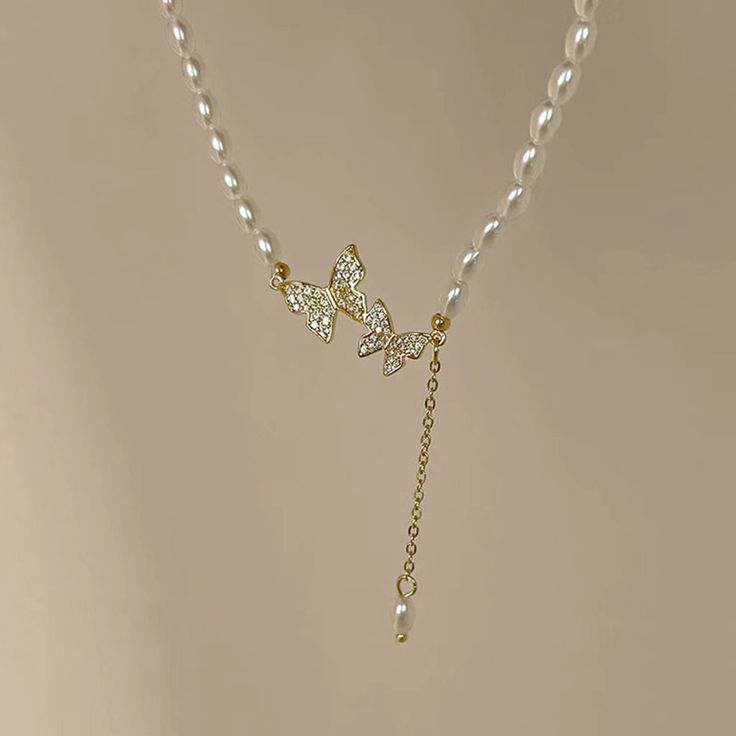 Pearl Butterfly Necklace - Peppy Chic