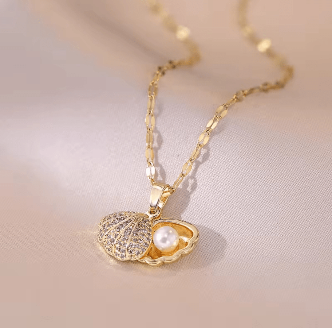 Shell Necklace - Peppy Chic